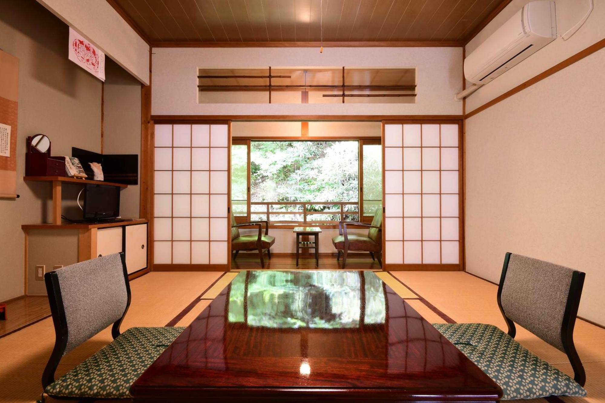 Koyasan Shukubo Hojoin Hotel ภายนอก รูปภาพ